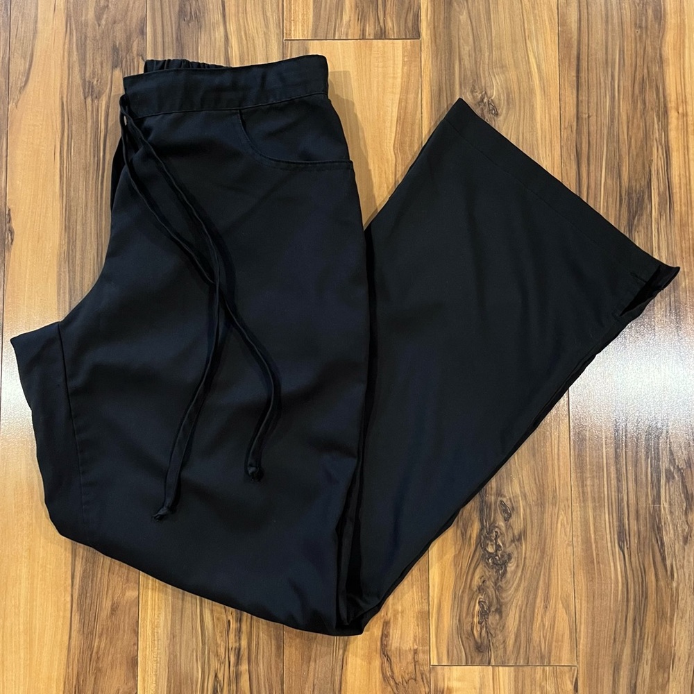 *3 Pair Bundle* Grey’s Anatomy Black Scrub Pants Medium